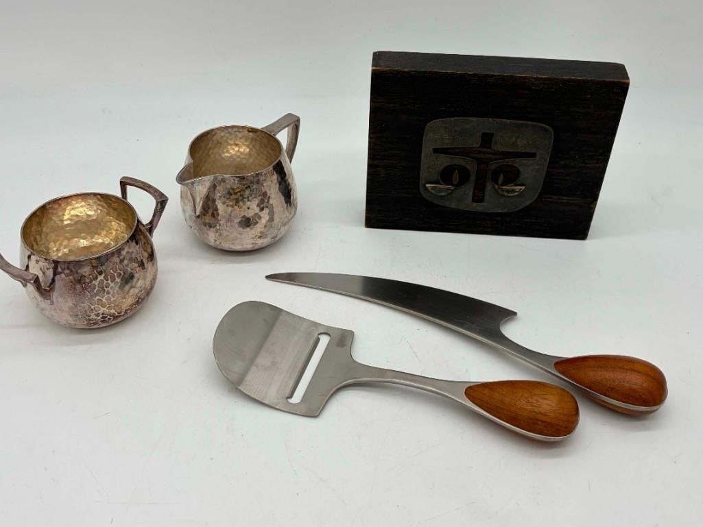 Modernist Lot , Dansk Cheese Knife, Hand Beaten Derby S.P. Cream & Sugar Talleres Monasticos Emaus M: Modernist Lot , Dansk Cheese Knife, Hand Beaten Derby S.P. Cream & Sugar Talleres Monasticos Emaus M. . . All Pictures Are Considered Part Of The Description And Should Be Examined Carefully By Bidder