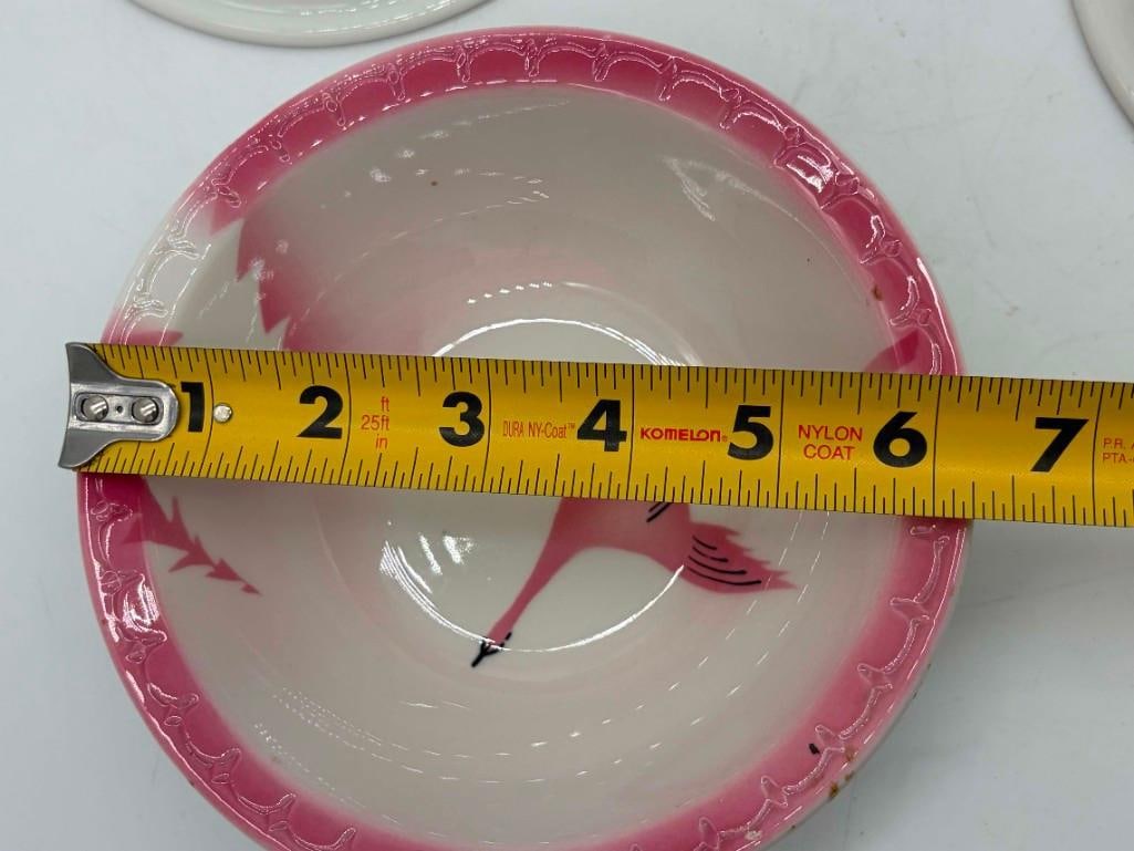 4 Milwaukee Road Railroad "The Traveler" 6 1/4" Bowls Syracuse China: 4 Milwaukee Road Railroad "The Traveler" 6 1/4" Bowls Syracuse China. Excellent Condition, No Chips. . All Pictures Are Considered Part Of The Description And Should Be Examined Carefully By Bidders..