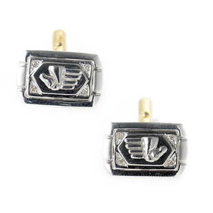 Men's 18K White Yellow Gold Pony Cufflinks CPD8657: Designed in a spectacularly unconventional manner, these bold, exquisitely manufactured cufflinks boast an incredibly masculine look that will appeal to discerning gentlemen. The cufflinks are made fr