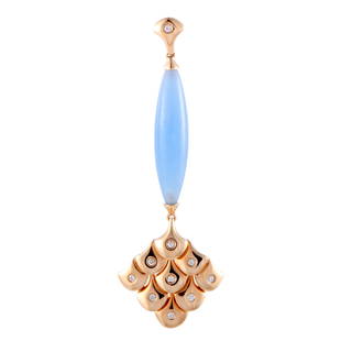 Valente Milano 18K RG Diamond, Quartz Fish Scale: Featuring a splendidly contrasting combination of radiant rose gold and enticing blue quartz, this delightful pendant offers an attractively elegant appearance. The pendant is beautifully designed by