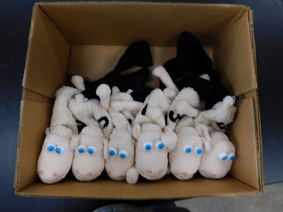Serta counting sheep golf club covers: Serta counting sheep golf club covers (2) #1 , (2) #2 , (2) #5