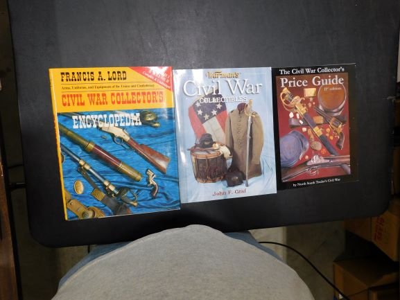 3 civil war collector guide books (1 of 1)