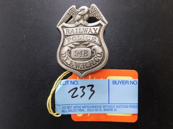 D.L.&W.R.R.CO police badge: D.L.&W.R.R.CO railway police badge 94B
