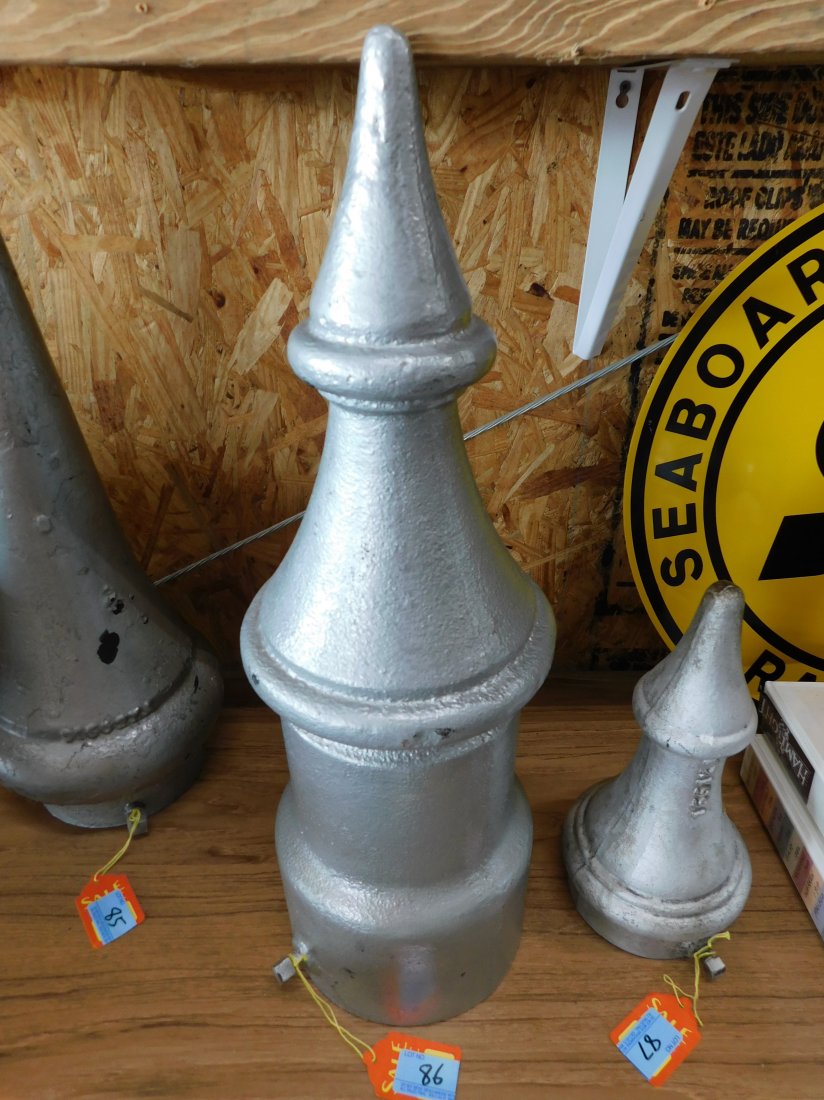 Cast Iron Railroad Finial: Cast iron railroad finial, measures 24 1/2 inches tall, 7 inch diameter opening, repainted good condition