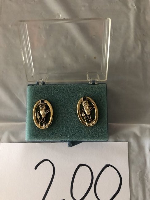 Pair of Mr. Peanut Gold Tone Cuff Links (1 of 1)