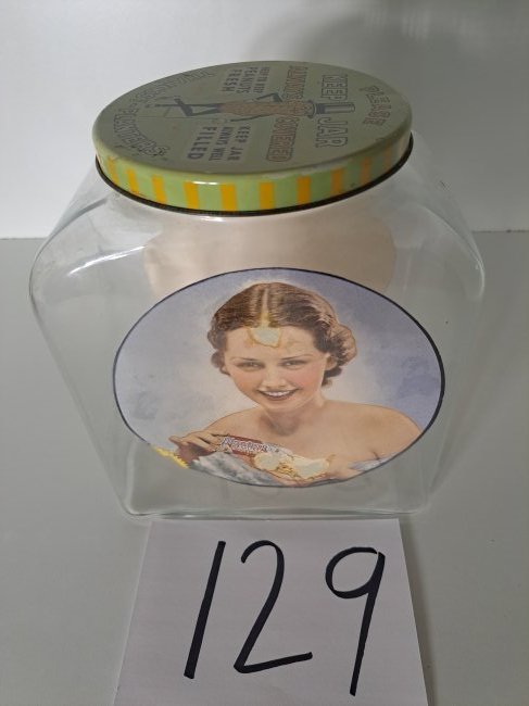 planters peanut leap year jar with pretty lady labels (1 of 5)