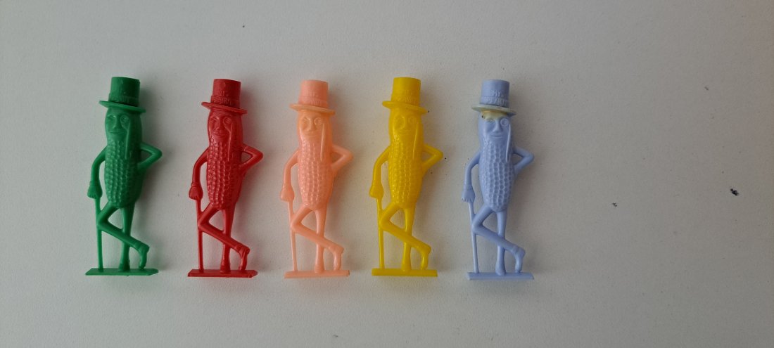 5 mr peanut plastic figural whistles (1 of 2)