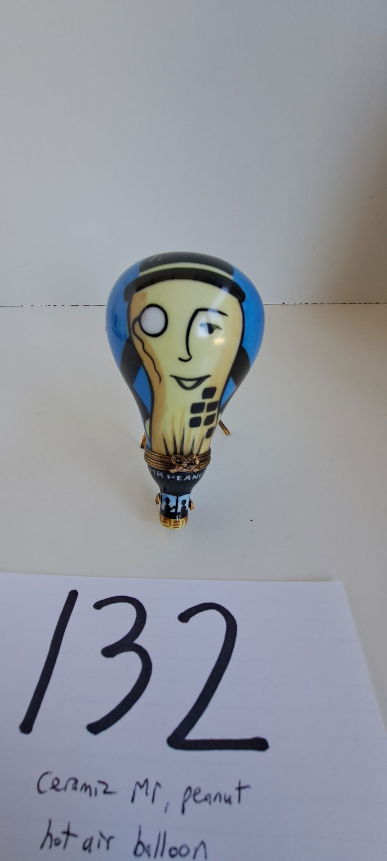 Mr. Peanut hot air balloon Rochard Limoges (1 of 4)