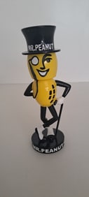Mr. Peanut bobble head
