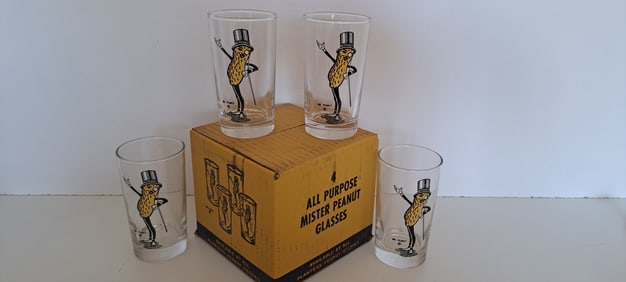set of 4 Mr. Peanut glasses in box