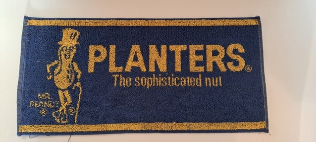 Mr. Peanut sport towel