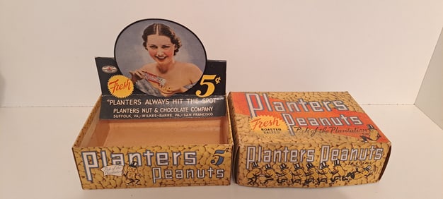 Planters Peanuts die-cut display box
