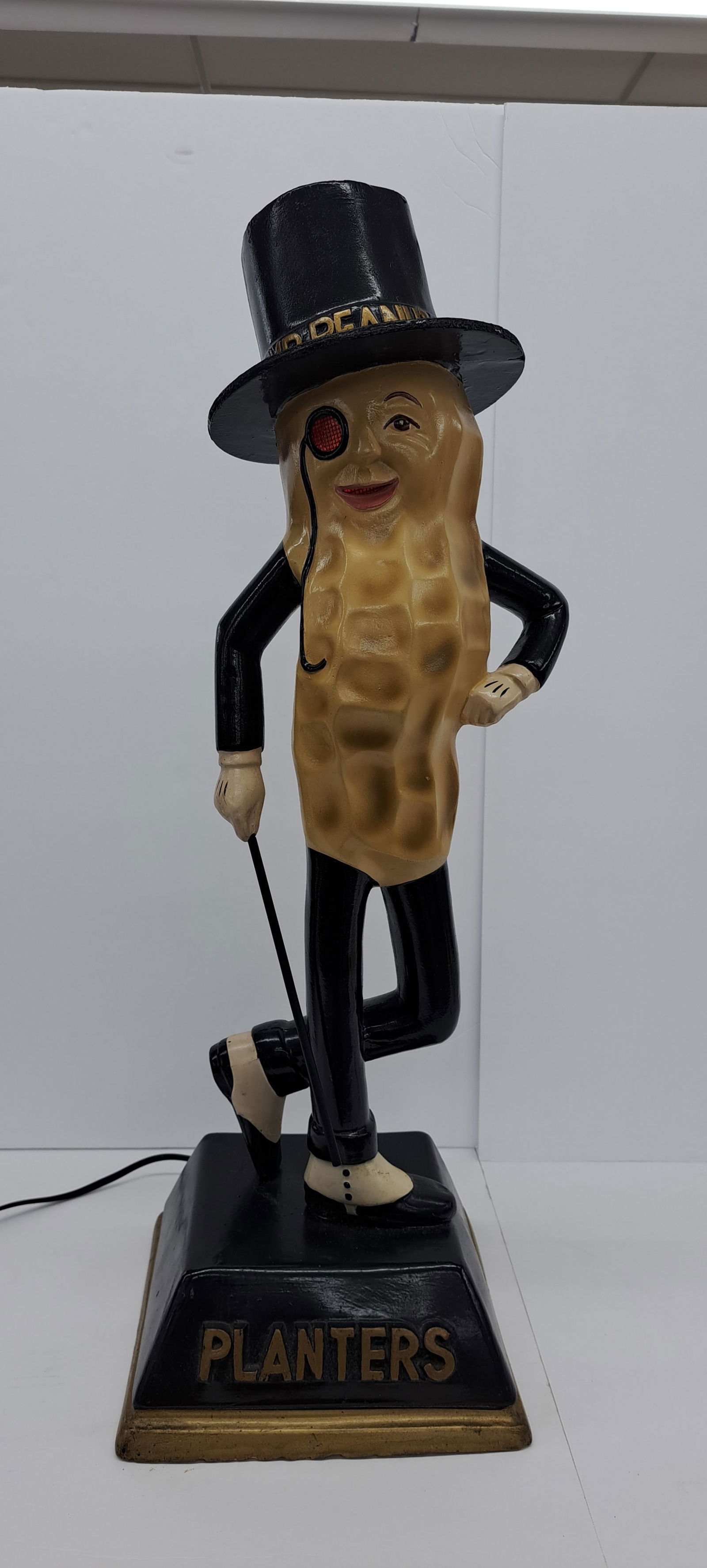 Rare Mr. Peanut blinker (1 of 8)