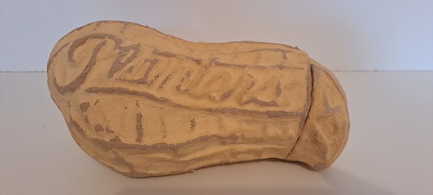 Planters Peanuts 1/2 lb. paper mach peanut