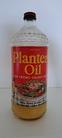 Planters Peanut 1 quart oil bottle
