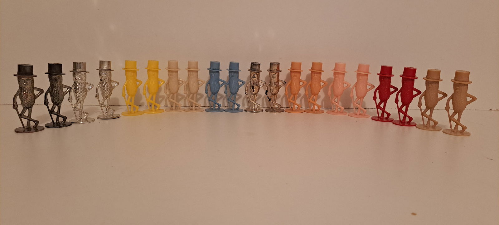 (10) sets, Mr. Peanut S&P sets