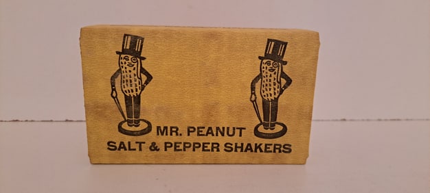 Mr. Peanut S&P shipping box
