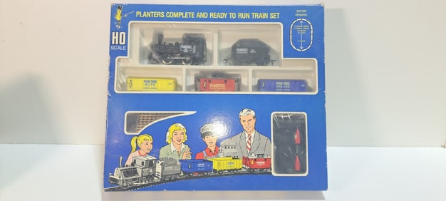 Planters Peanut HO train set