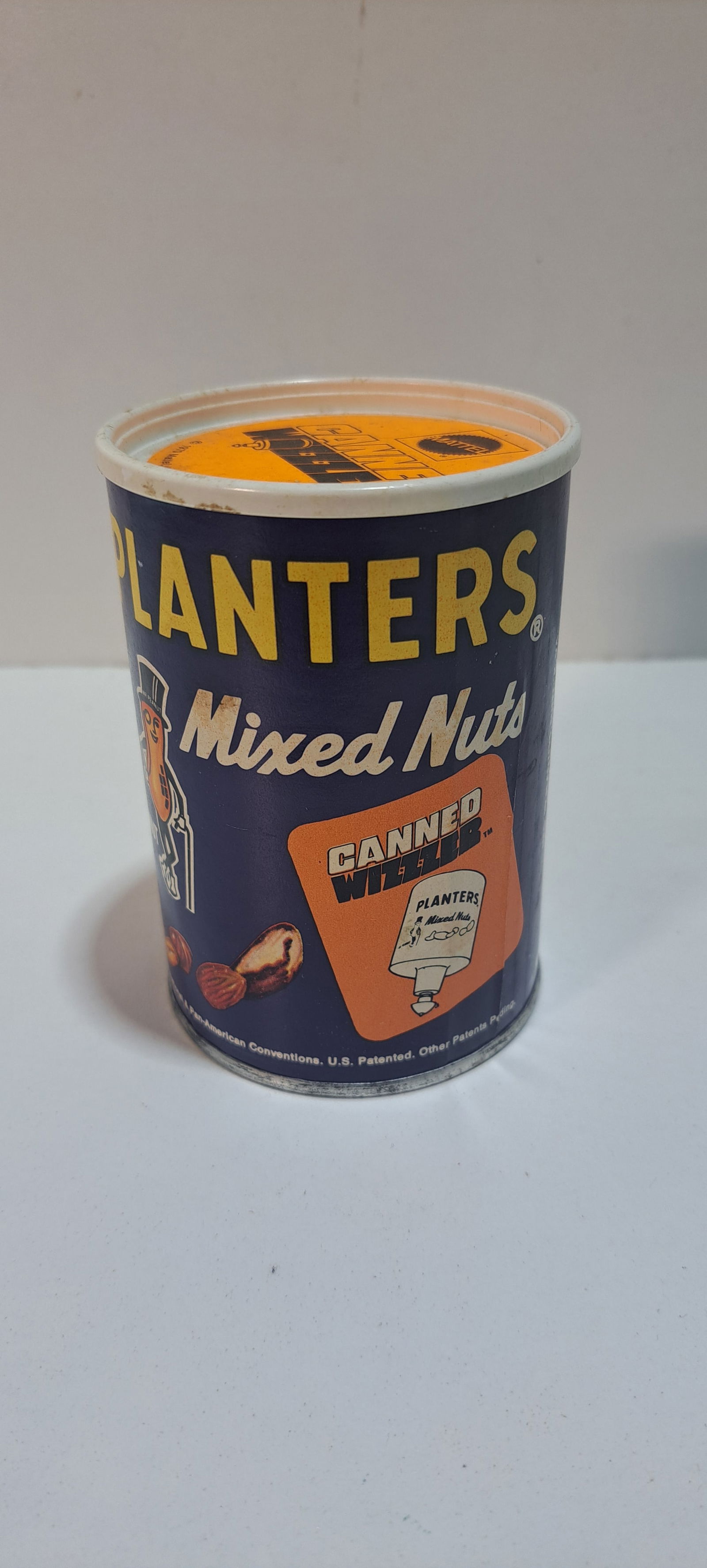 Planters Peanuts Wizzer toy: Planters Peanuts Wizzer toy made by Mattel, complete with instructions, very good condition, approx. 4" tall, Please note: if picking up, location is different than auction location. Please contact