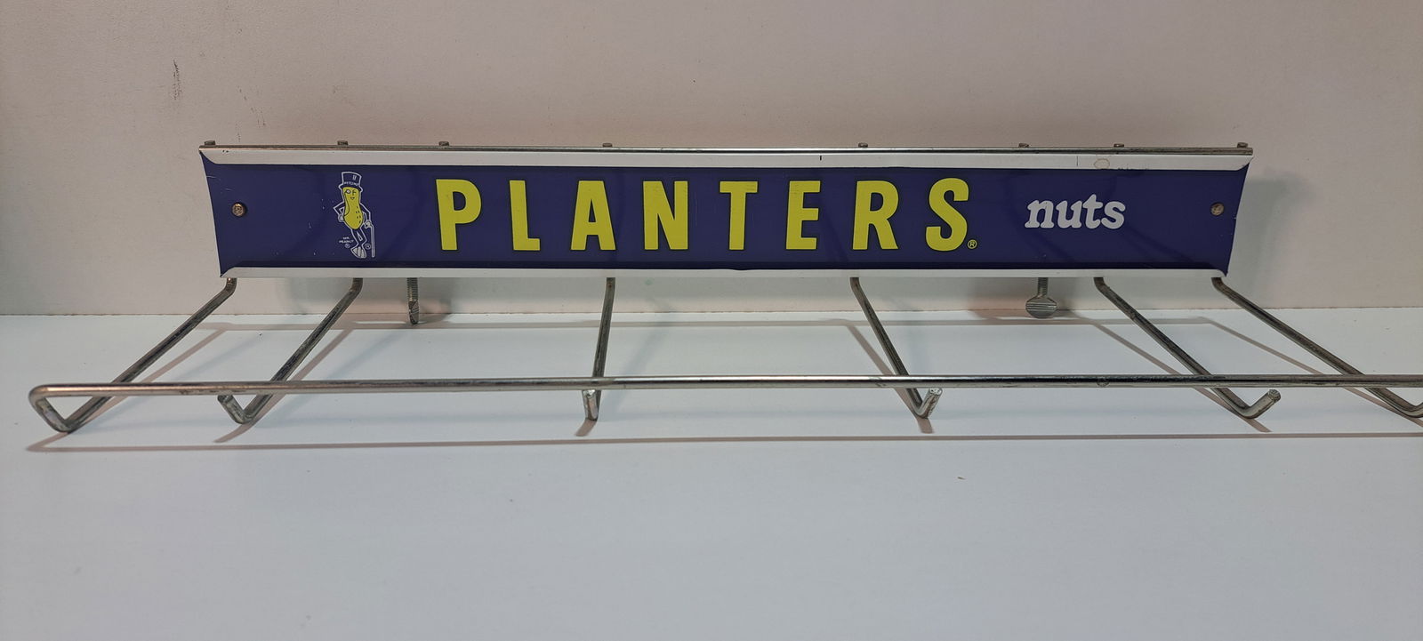 Planters Peanuts wire rack - 4