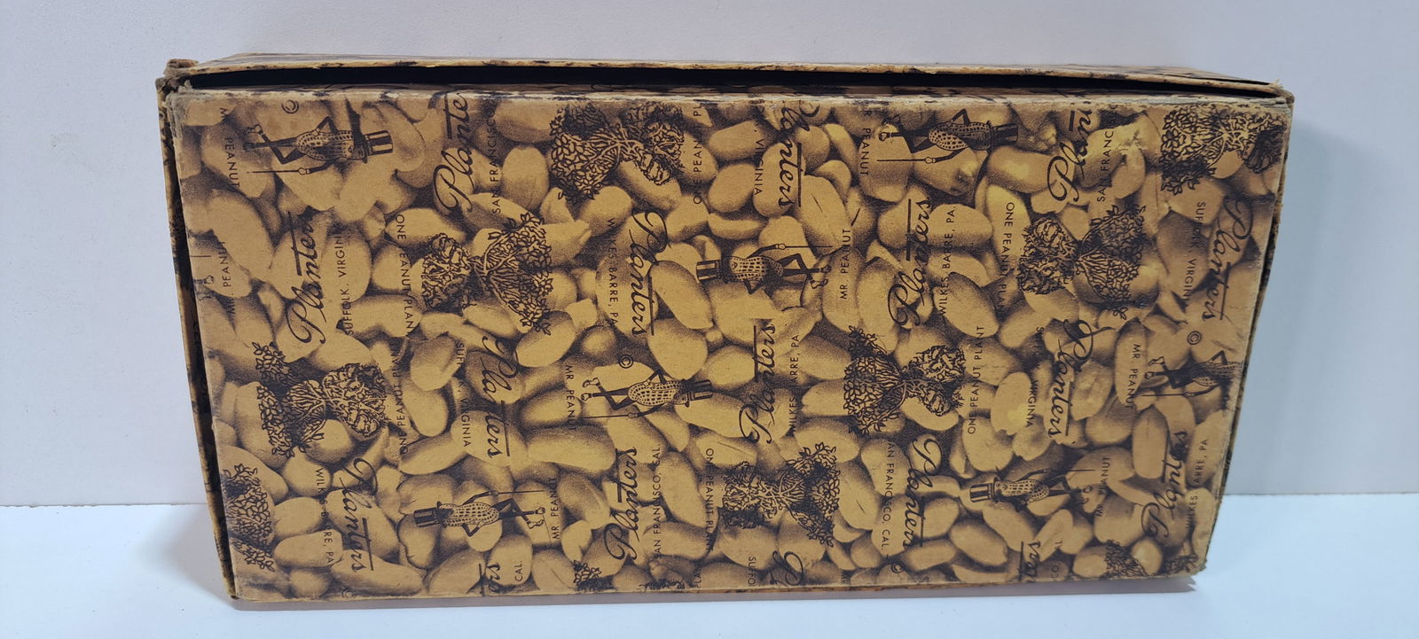 Planters Peanuts box - 6