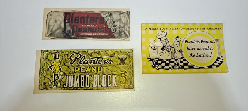 Planters Peanuts ink blotters and recipe pamphlet: 2 Planters Peanuts ink blotters, and 1 Planters Peanuts recipe pamphlet, all in good condition, Please note: if picking up, location is different than auction location. Please contact us for options