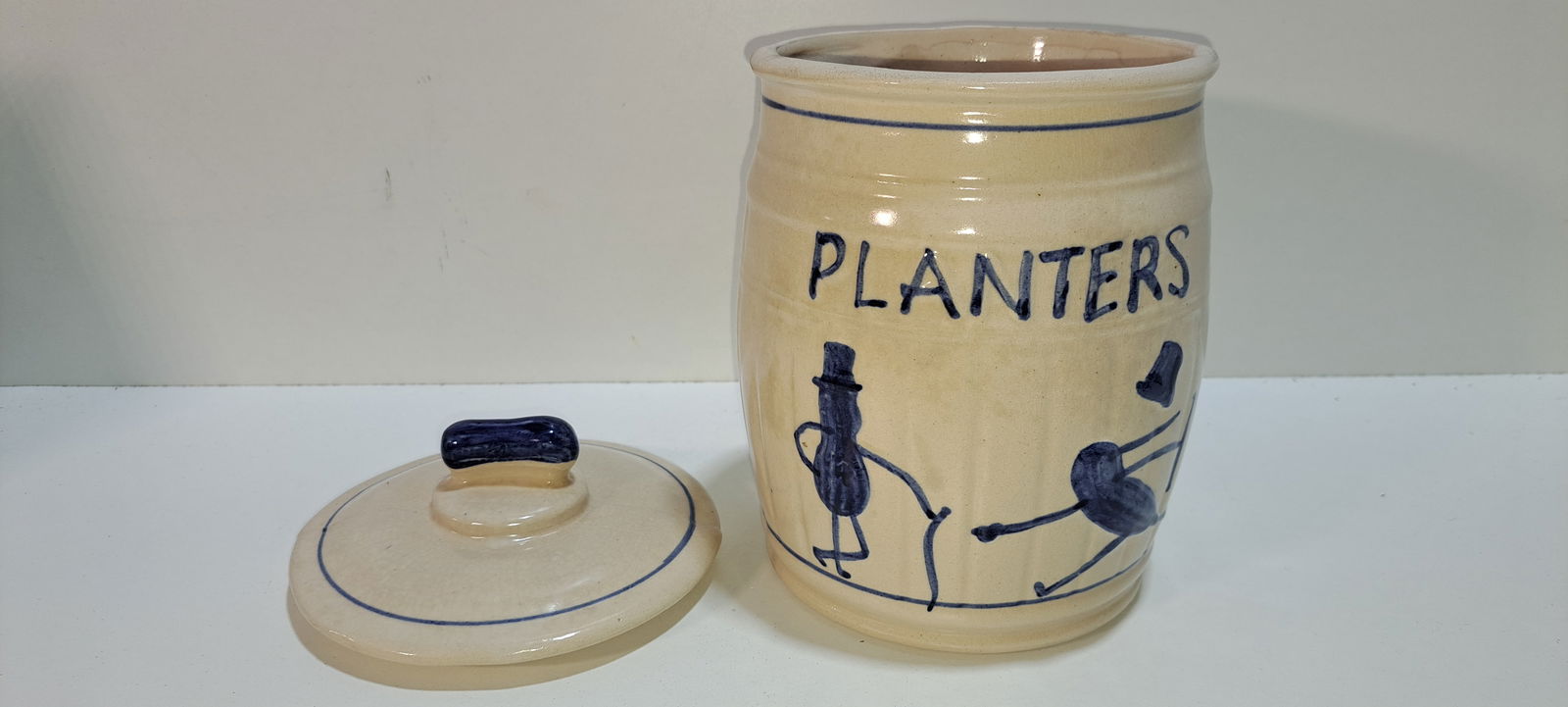 ceramic peanut jar - 3