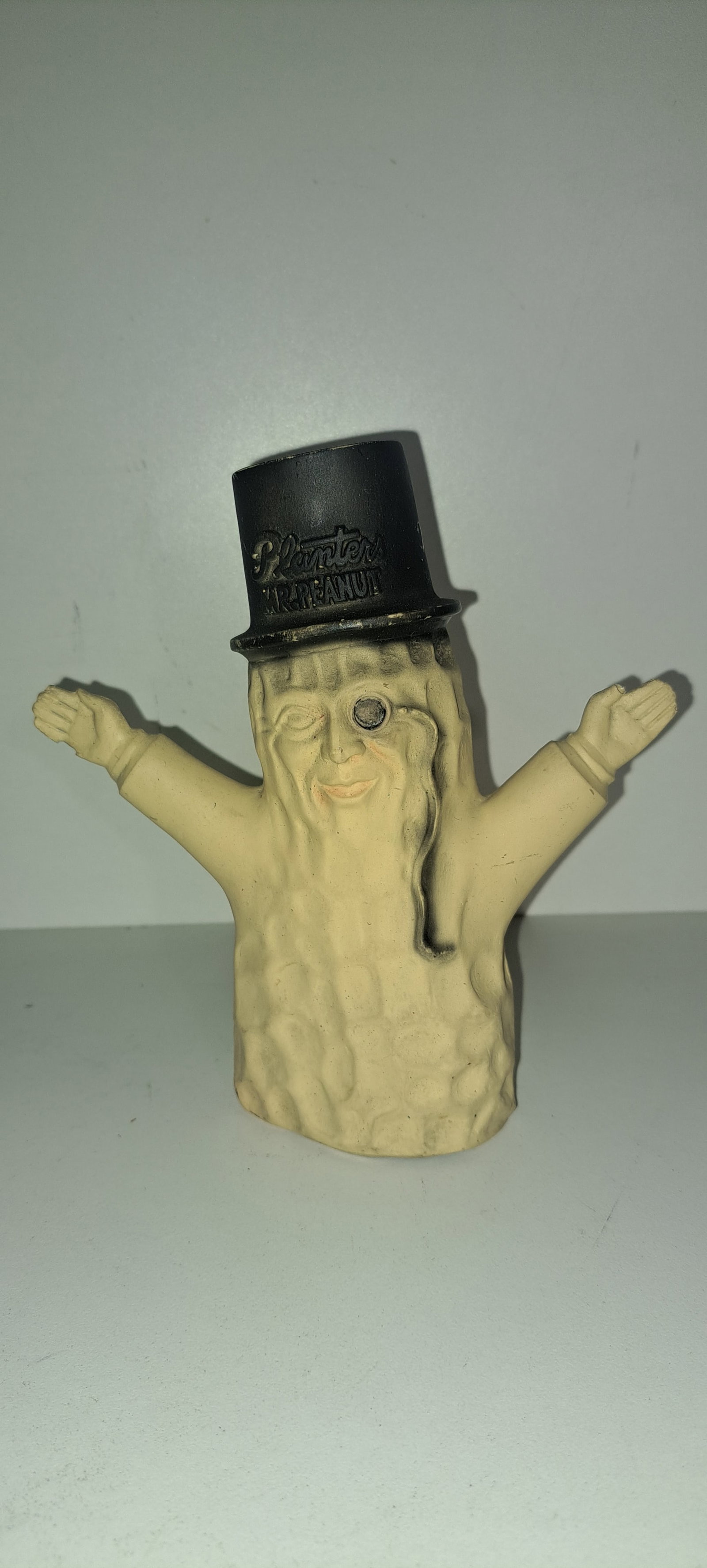Mr. Peanut hand puppet: Early, Mr. Peanut, rubber hand puppet. Minor damage on hands, otherwise good condition. Approx. 6.25" tall. Please see our shipping policy for options.