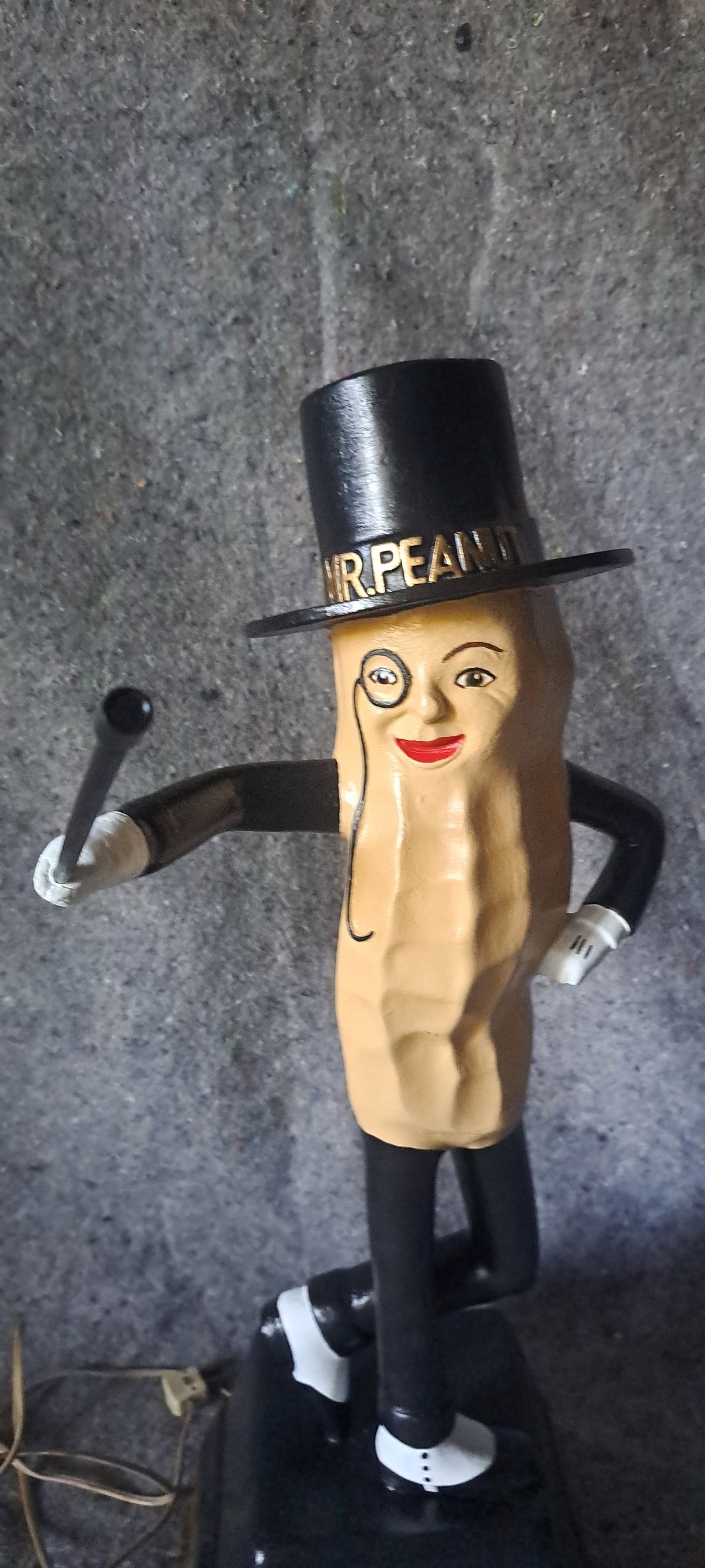 Mr. Peanut tapper - 2