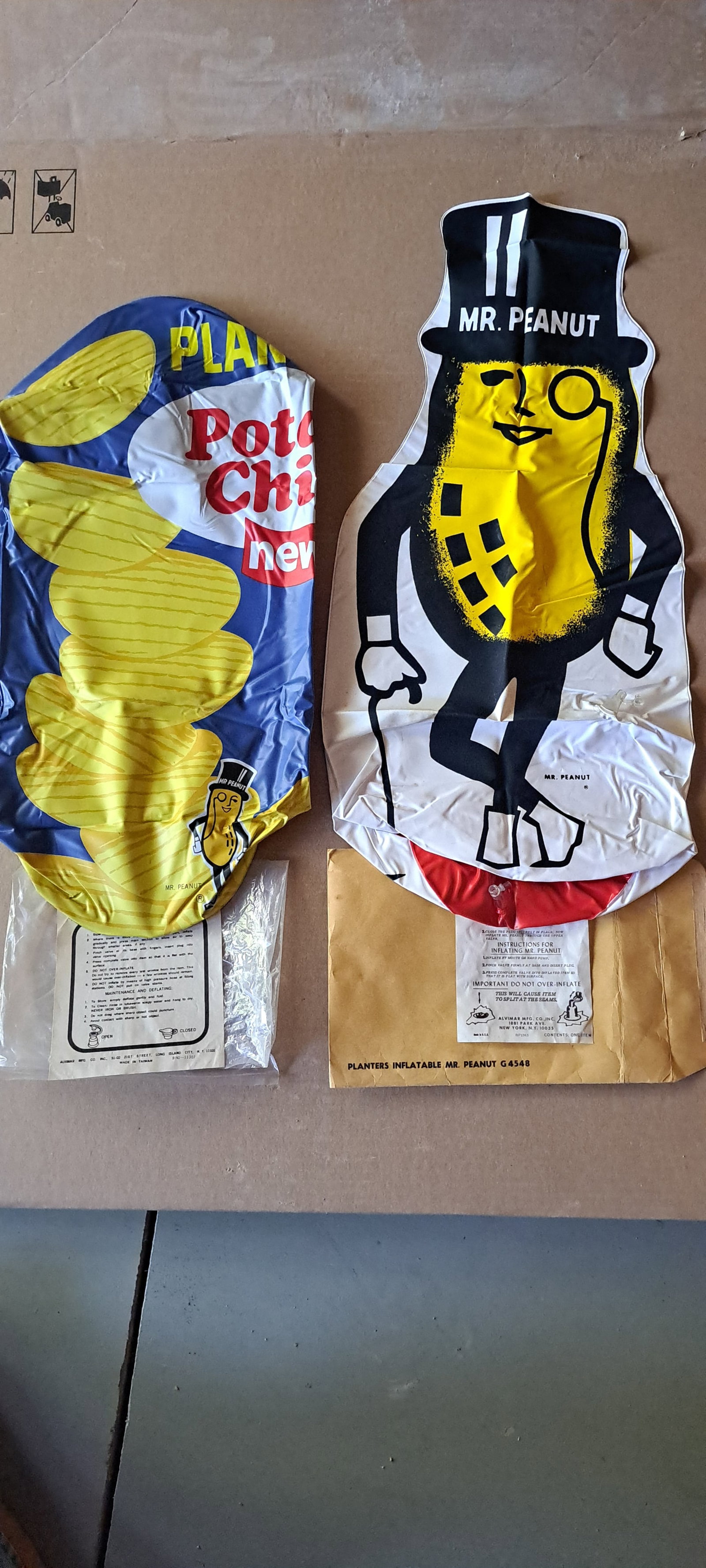(2) Planters Peanut inflatables (1 of 5)