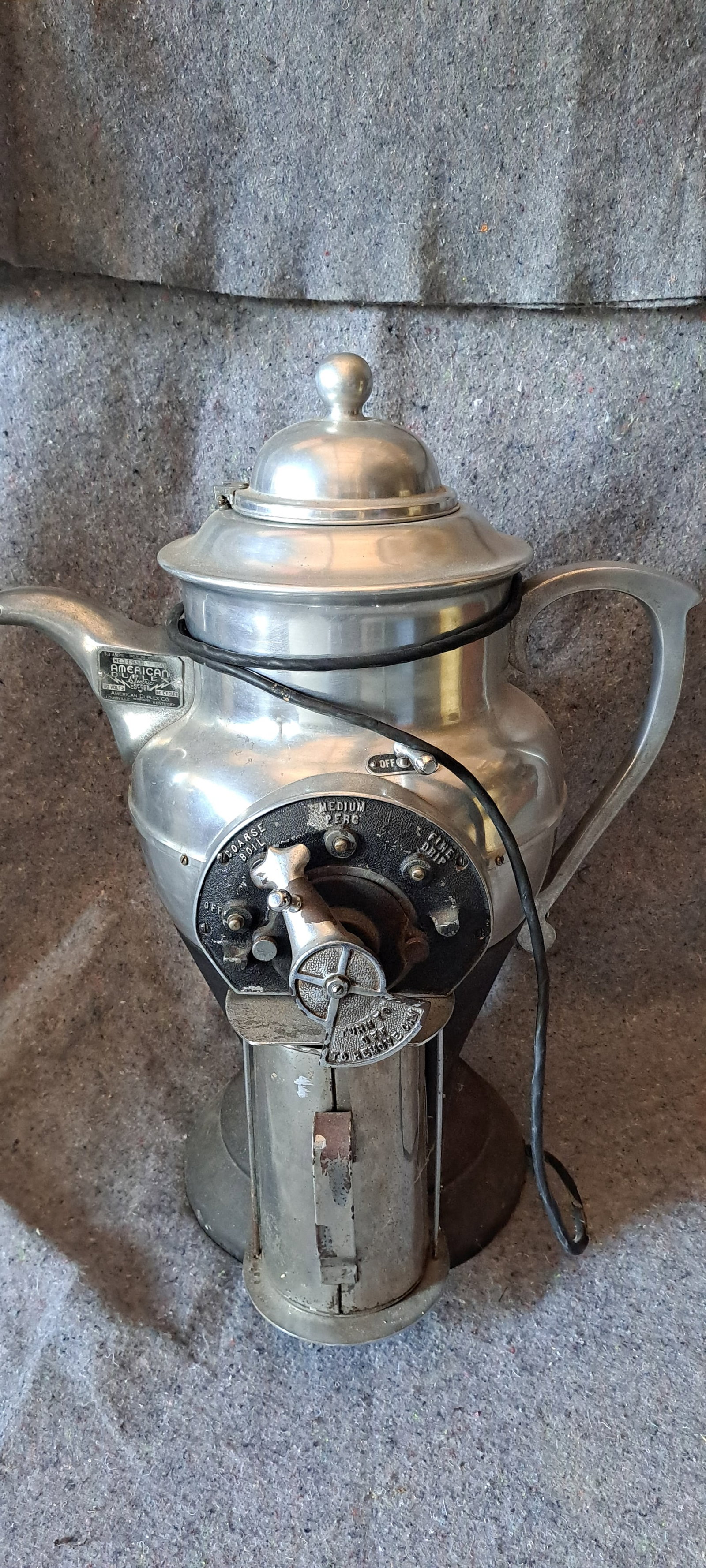 "Big Pot" coffee grinder (1 of 4)