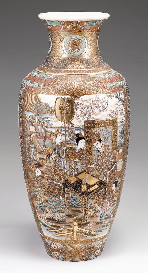 10854A Large Japanese Satsuma floor vase, early 20th c Jul 20, 2007