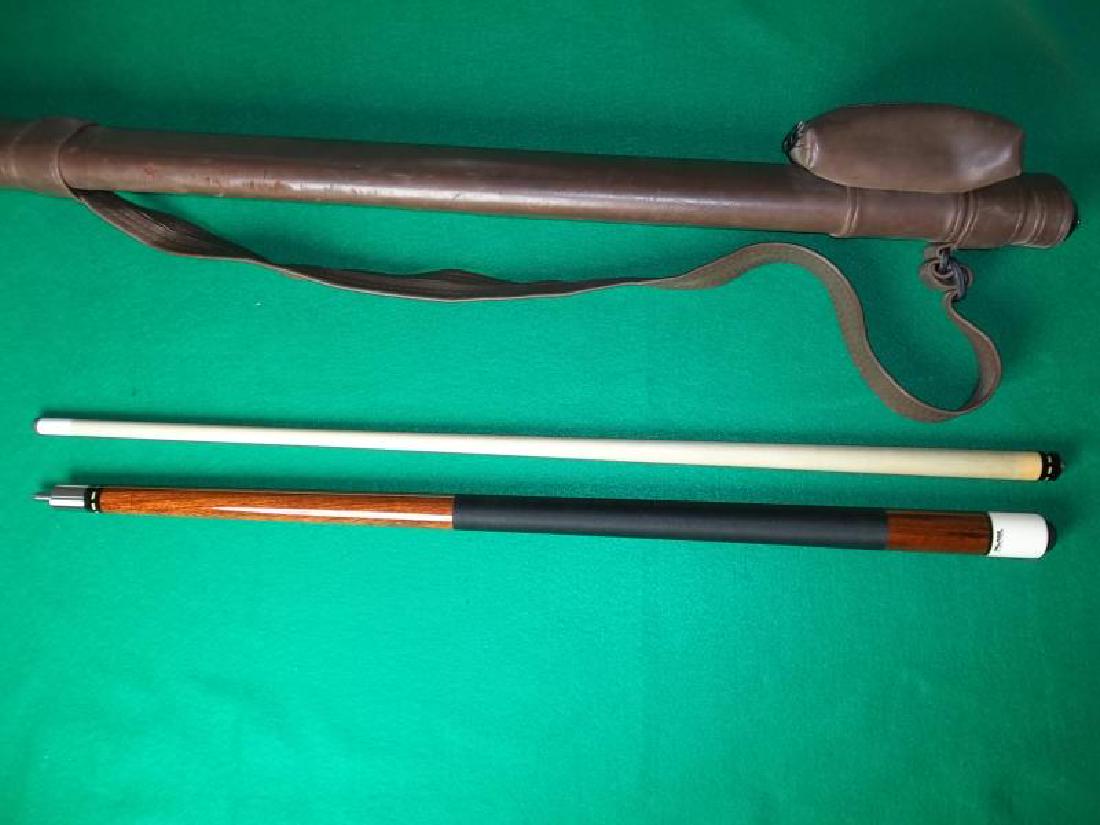 Palmer Custom Pool Cue, 2 piece, 59", shaft is: Palmer Custom Pool Cue, 2 piece, 59", shaft is dull, ferrule is stained, Giuseppe hard case with pocket and strap, damaged case, 34" l,dull, ferrule is stained, Giuseppe hard case with pocket and stra