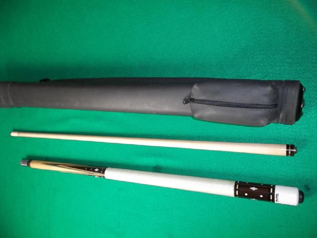 Palmer Custom Pool cue, 2 piece, 59.5", pearl: Palmer Custom Pool cue, 2 piece, 59.5", pearl inlay, hard black Giuseppe case with pocket and strap, 33.5" l,inlay, hard black Giuseppe case with pocket and strap, 33.5" l
