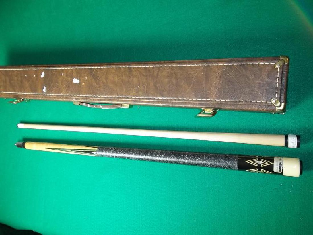 Joss Pool Cue, 2 piece, 58", #N-7, 19 oz , 13: Joss Pool Cue, 2 piece, 58", #N-7, 19 oz , 13 1/4mm, stamped on collar joint "Joss #01764", hard brown Huebler case, 31" l,1/4mm, stamped on collar joint "Joss #01764", hard brown Huebler case, 31" l
