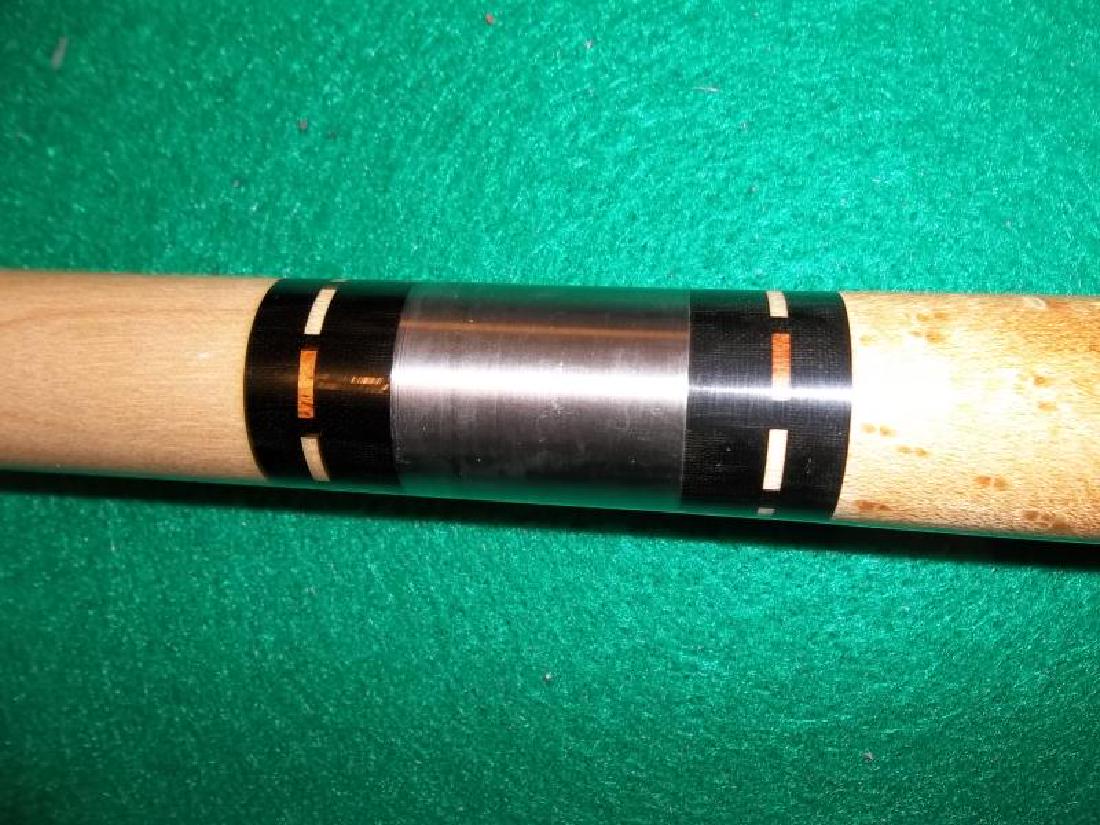 Palmer Custom Cue, PB 9, not straight, 2 piece,: Palmer Custom Cue, PB 9, not straight, 2 piece, 58", 19 oz, pearl and wood inlay, in plastic sleeve,58", 19 oz, pearl and wood inlay, in plastic sleeve