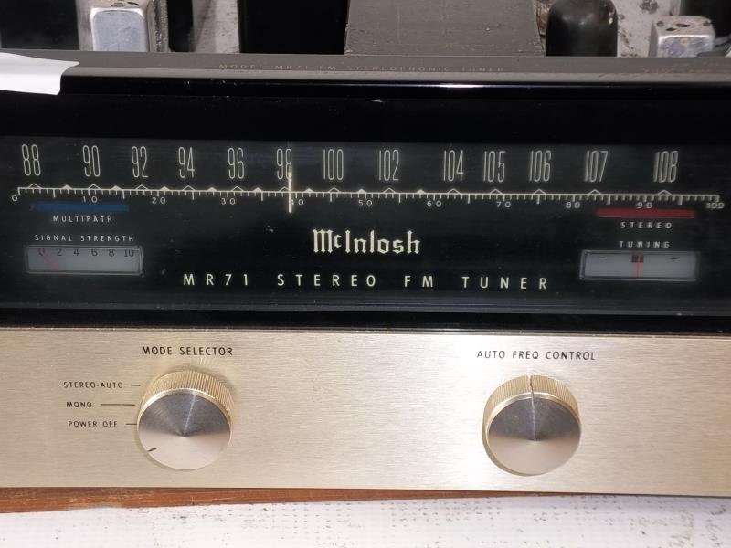McIntosh MR-71 Stereo FM Tuner: McIntosh MR-71 Stereo FM Tuner, wood case, s #,71B14, badly stained chrome, tested - powers up