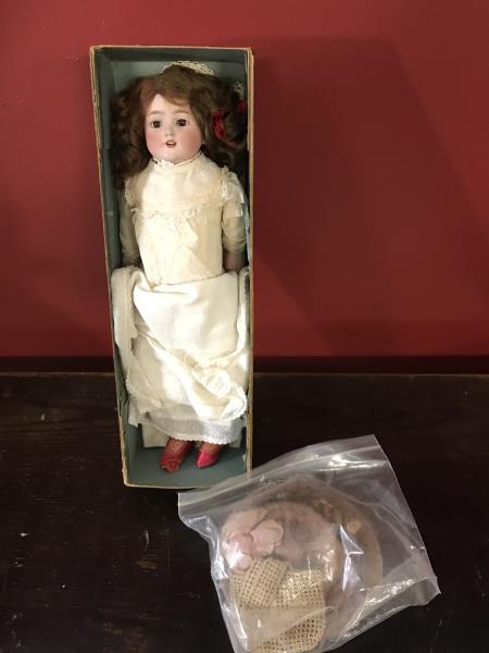 (1) One Aurora Bisque Doll (152/45) with the original: (1) One Aurora Bisque Doll (152/45) with the original box, 18" overall length