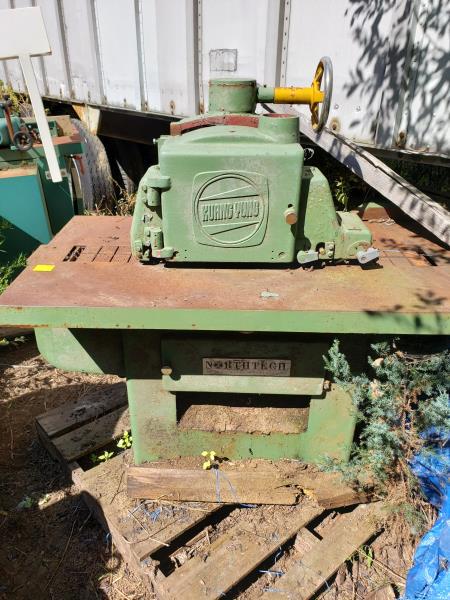 NorthTech machinery saw, Yung, 51.5"x28" bed: NorthTech machinery saw, Yung, 51.5"x28" bed
