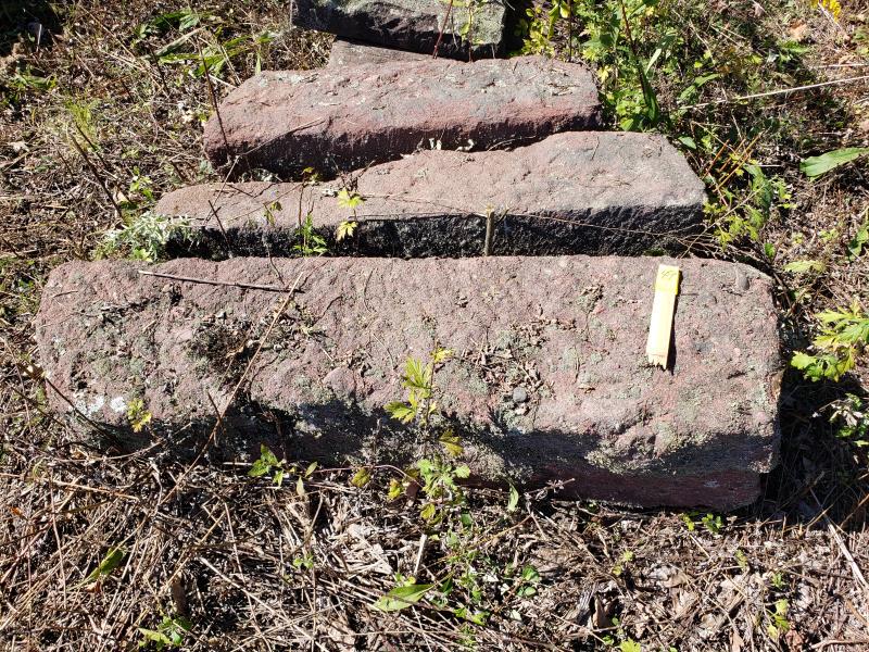 (7) Red stone blocks, 36"x12x12 up to 52x12x14 (1 of 5)