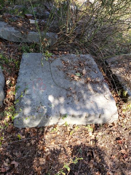 Granite step, 50"x50"x10": Granite step, 50"x50"x10"