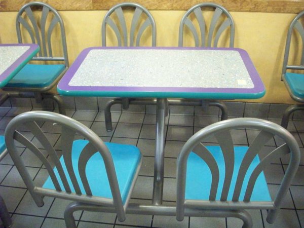 Table & Chair Set / Unit w/ 39" x 24" Table, Metal 