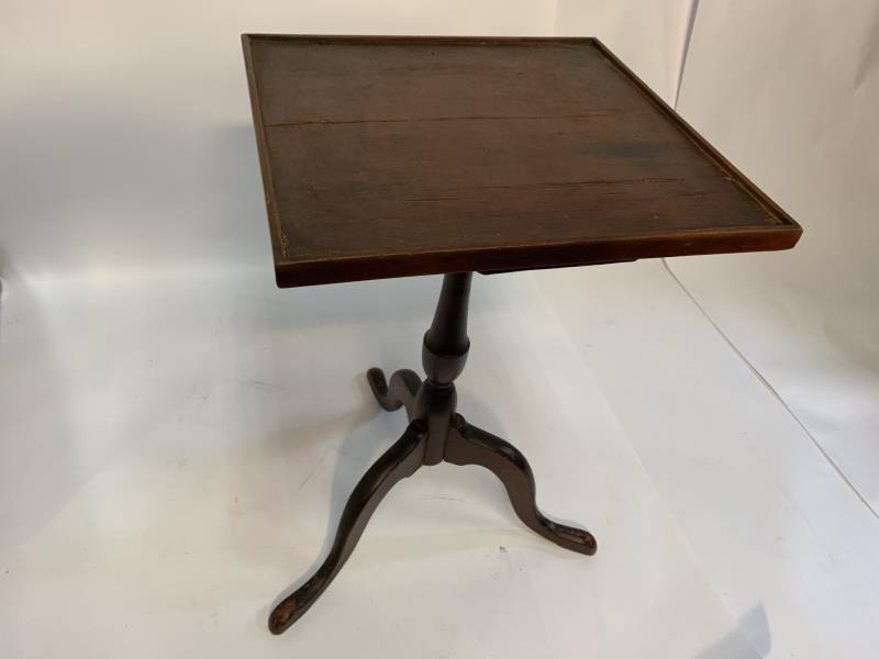 Candle Stand, turned center post, pad foot, 1/4" wooden: turned center post, pad foot, 1/4" wooden gallery, top has crack and stains, 26" t x 16" square top