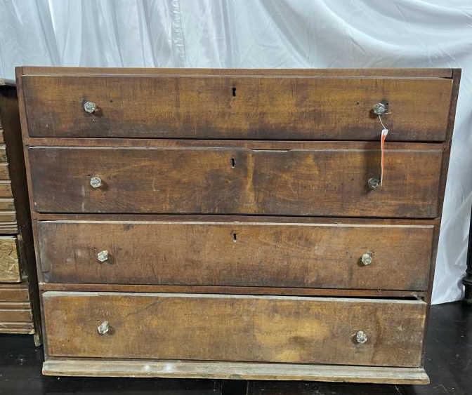 Maple Chest 4 drawers with glass pulls, poor condition,: 4 drawers with glass pulls, poor condition, no base, dovetailed top, 31" t x 39" w x 19" d