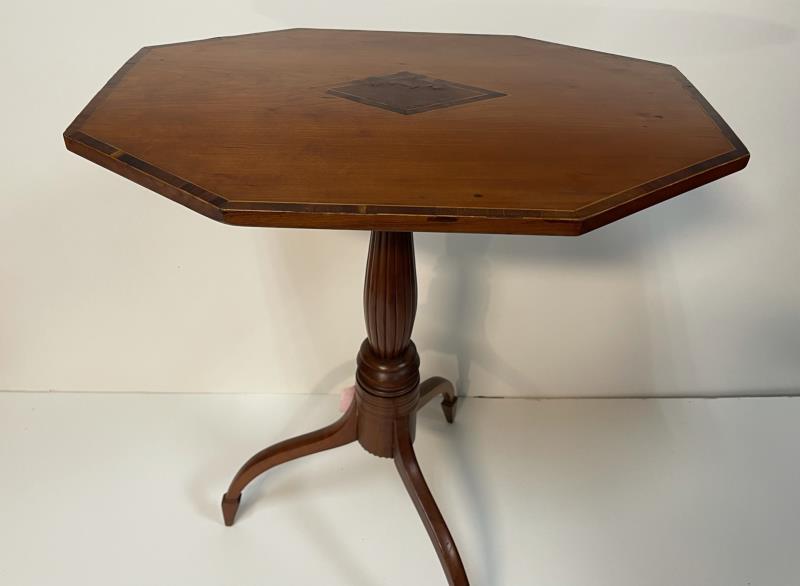 Candle stand, maple, octagonal top, tri-foot, diam: Reeded center post, pie crust base, tip top, veneer diamond inlay & veneer banded edge, 1 leg loose & old repair