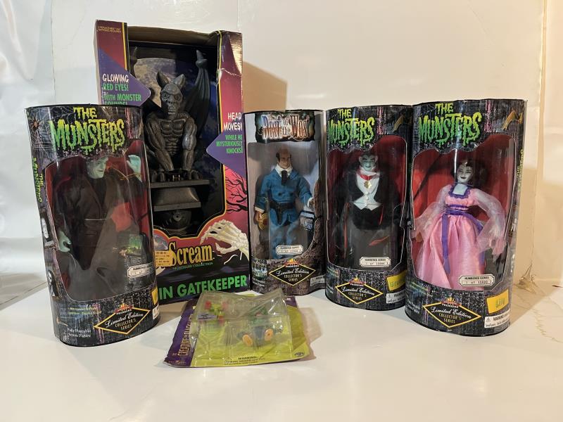 Lot of (6) Items including (4) Exclusive Toy (1 of 20)