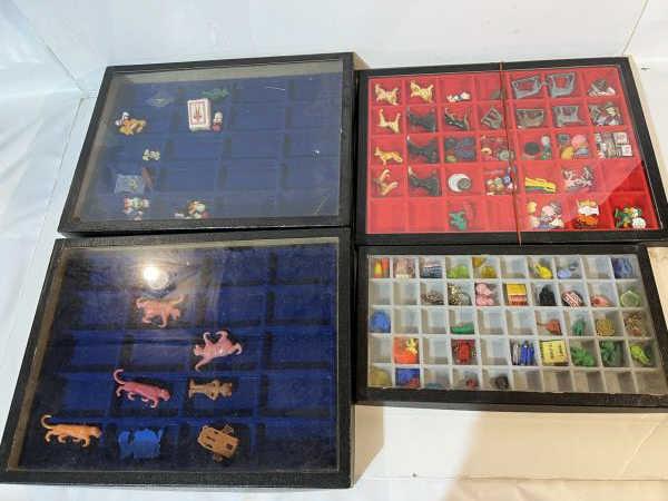 Lot of (4) Display Cases with Mini Figures (1 of 13)