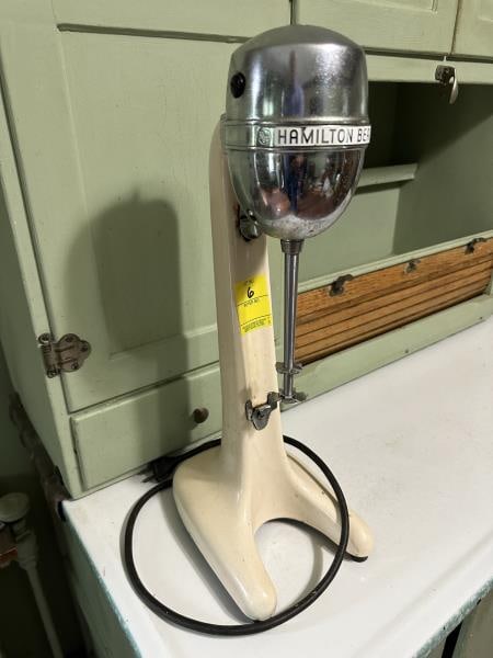 Blender, Hamilton Beach, working, one/off switch (1 of 3)