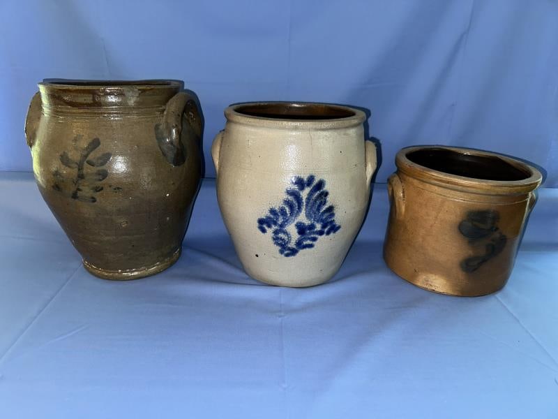 Crocks, all double handled with blue flower: Crocks, all double handled with blue flower, cracks/chips/staining throughout. 6.5"Tx7.5"D, 9"Tx7.5"D, 10"Tx7"D