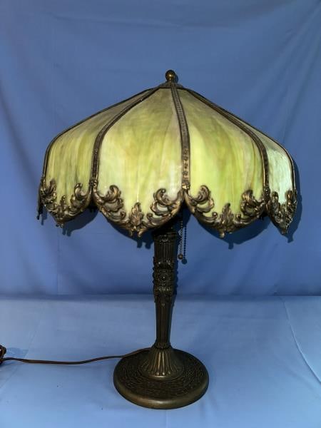 Carmel Slag Parlor Lamp, 12 sectional, green slag (1 of 6)